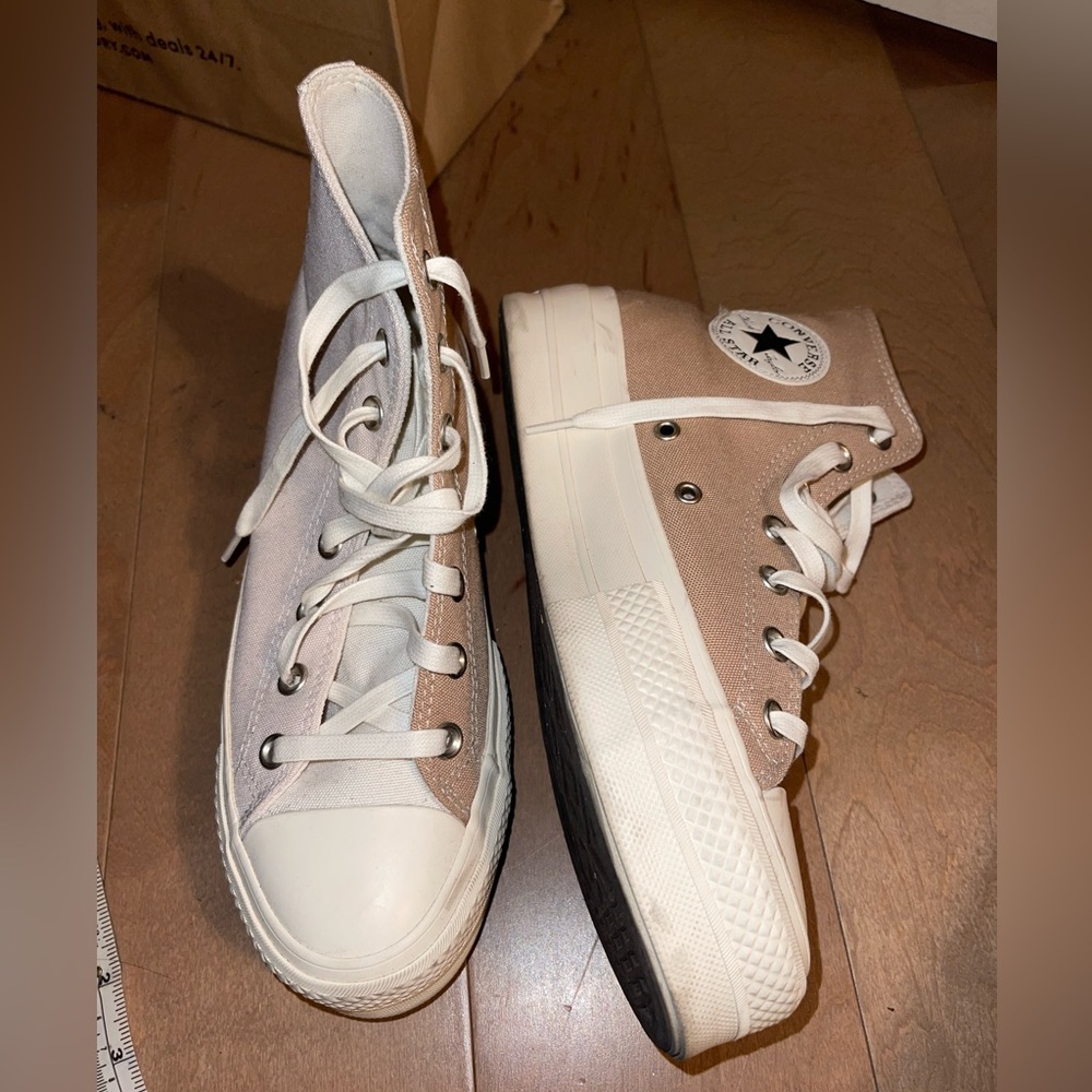 Two tone platform converse